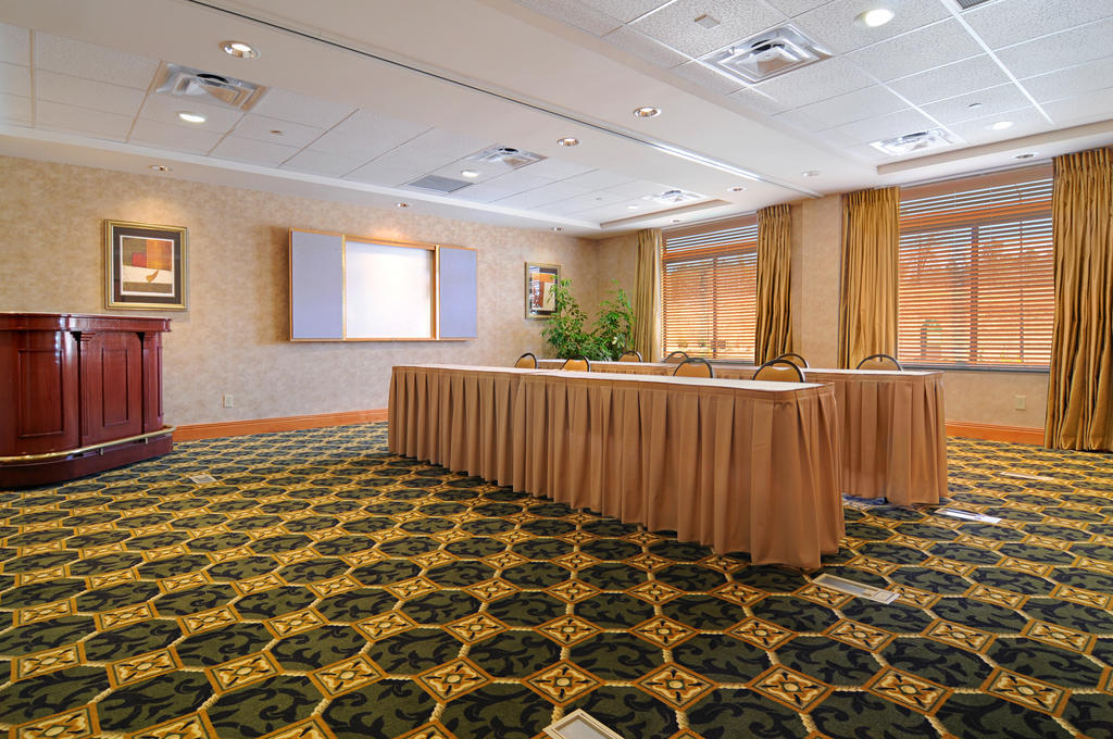 Wingate By Wyndham Lagrange Hotell Fasiliteter bilde