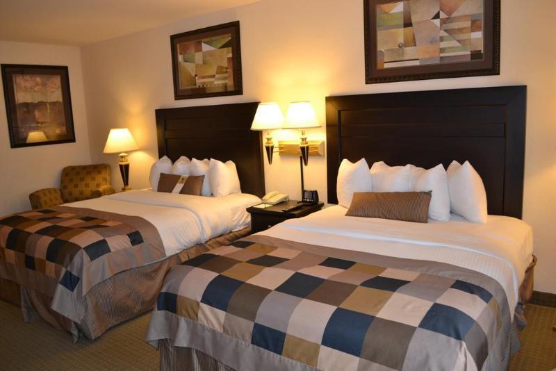 Wingate By Wyndham Lagrange Hotell Eksteriør bilde