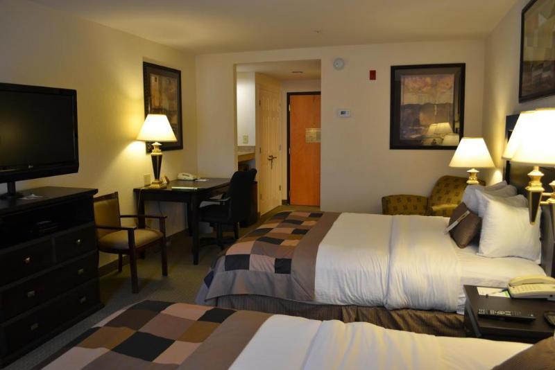 Wingate By Wyndham Lagrange Hotell Eksteriør bilde